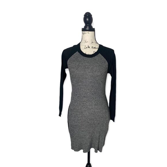 BCX SZ S ribbed grey front sweater dress - Picture 1 of 4